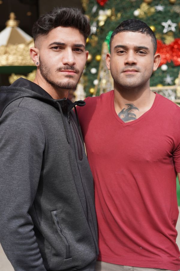 BEHIND THE SCENES: CHRISTMAS GIFT